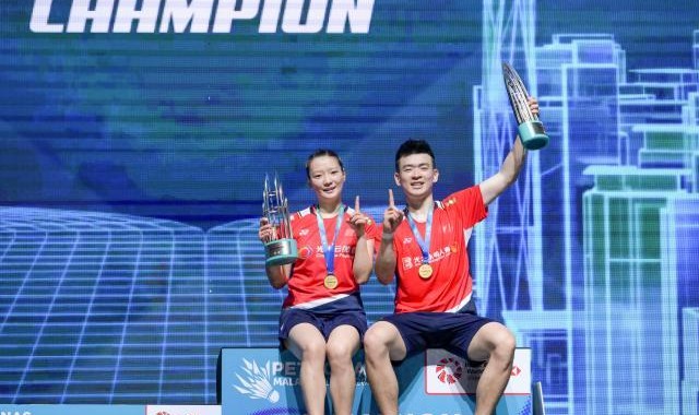 开云APP-还得是“雅思”和“凡尘”！国羽两金收官马来西亚赛