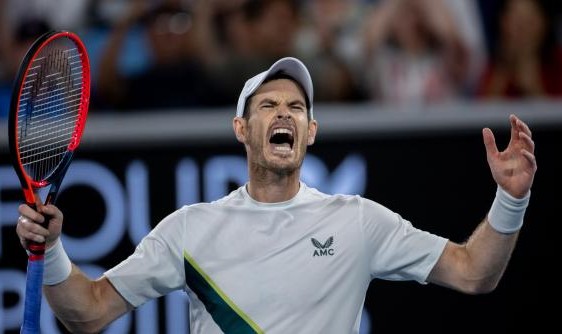 kaiyun-澳网第三轮再负老冤家阿古特 穆雷这次能微笑离开